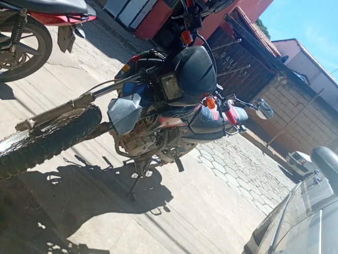 Vendo Bros 2008 partida e freio a disco