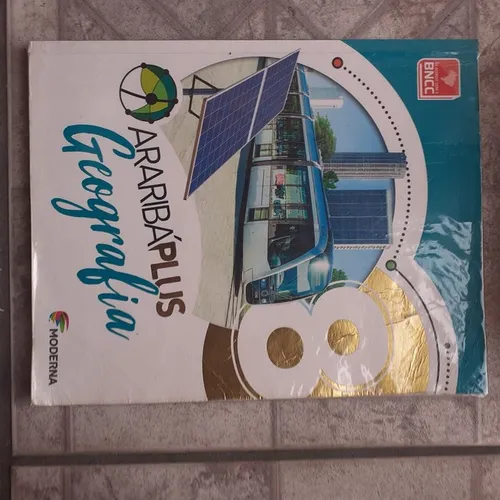 LIVRO DIDÁTICO USADO GEOGRÁFIA