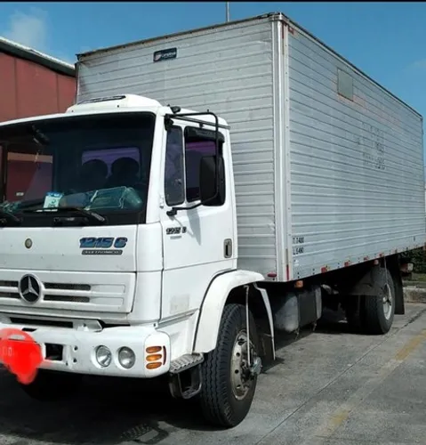 Mudanças, Fretes e Transportes
