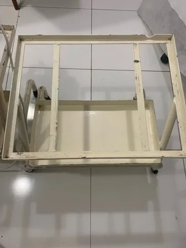 Carrinho de estética para aparelhos ,sob medidannzx