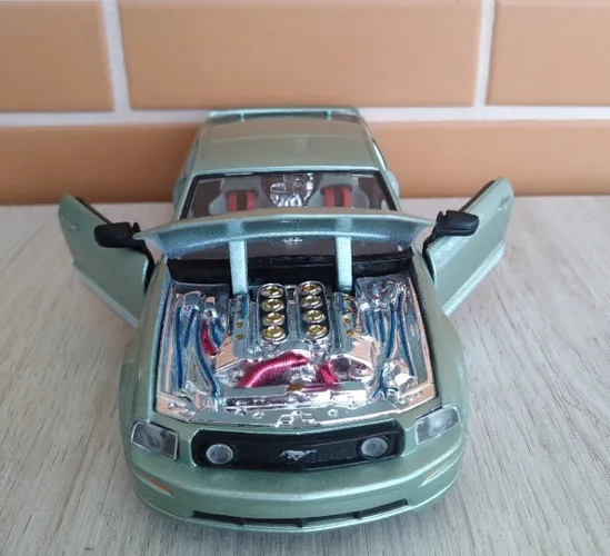 Miniatura Mustang GT 4.6