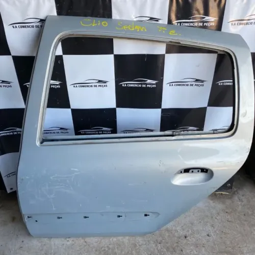 Porta do renault clio sedan traseira esquerda 