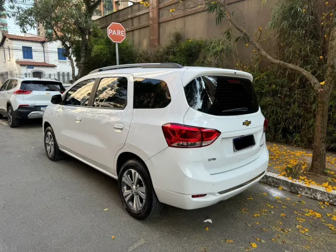 Chevrolet Spin Premier 1.8 2023
