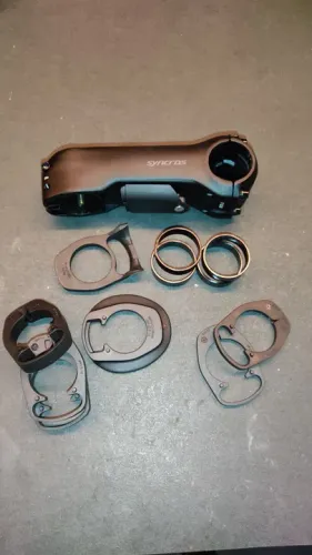 Avanço Syncros RR 2.0 - 313 x 110mm -6 °