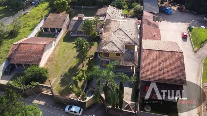 Chácara á venda, com 5 dormitórios (4 Suítes) em Atibaia/SP