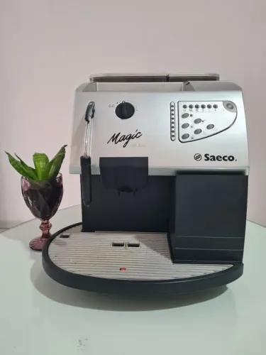 Máquina de café Expresso Saeco Magic de Luxe