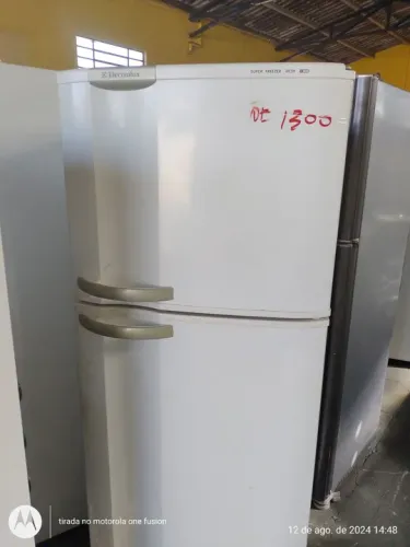 REFRIGERADOR ELECTROLUX DC39 220V