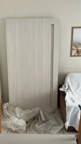 Vendo Porta em Madeira 