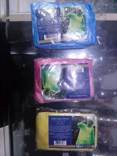 Capa de Chuva estilo ponchito-R$ 05,00