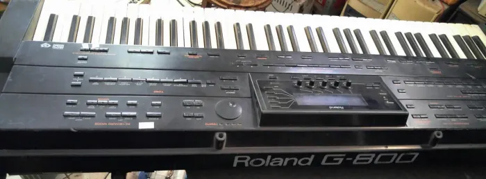 Teclas do Roland G-800