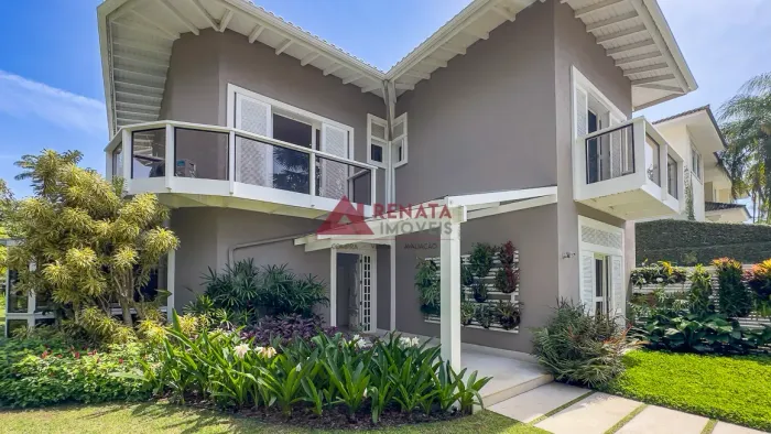 Mansão à venda com 4 suítes no Condomínio Malibu - Barra da Tijuca/RJ