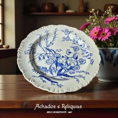 Travessa Wedgwood Etruria England em Faiança esmaltada 