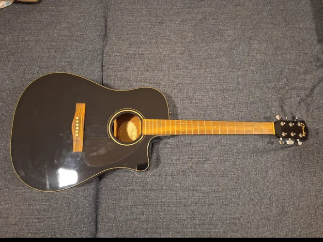 Violão de Aço Fender Elétrico (CD60CE)