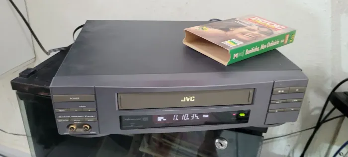 Vídeo Cassete JVC