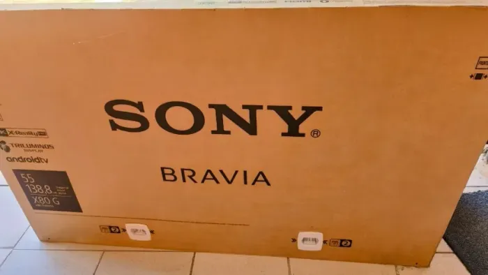 TV SONY XBR-55x805G (TELA DANIFICADA)