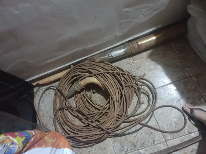 Bomba de poço artesiano