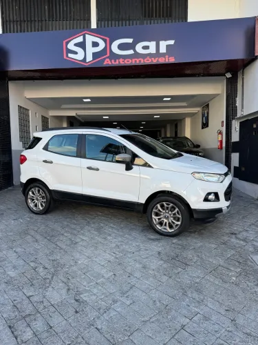 Ford Ecosport Freestyle 1.6 16V Flex 5P 2015