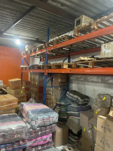 Porta Pallets 3m ( altura ) X 6,90m ( comprimento )