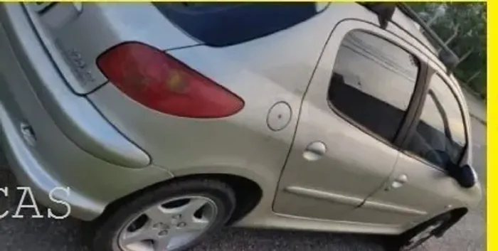 PEUGEOT 207 sucata para retirada de peças