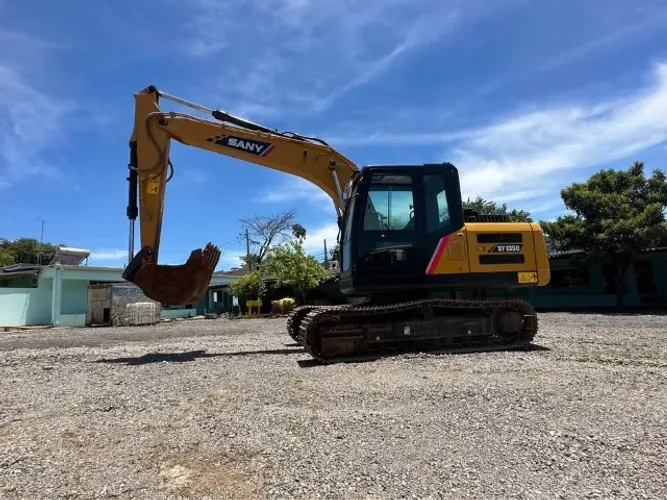 Escavadeira Sany 135 ano 2022