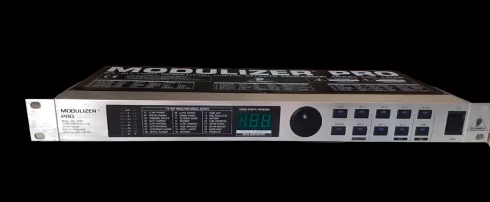 Behringer Modulizer Pro DSP 1200P