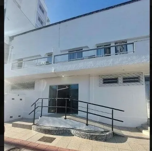 Aluga-se sala comercial 260m2 em balneário camboriú