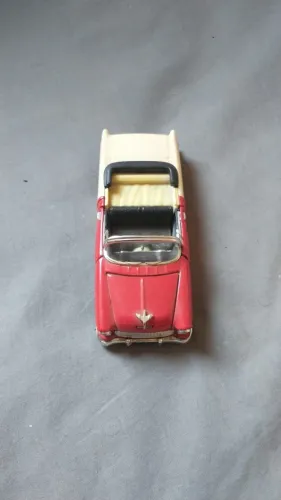 Miniatura Chevrolet Bel Air 1955