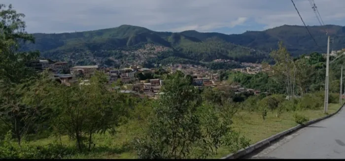 Oportunidade de Lote de 827 m² a venda no Bairro Serranos em Sabará MG