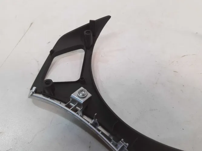 Moldura Volante Bmw 118i 2008 2009 2010 2011 2012