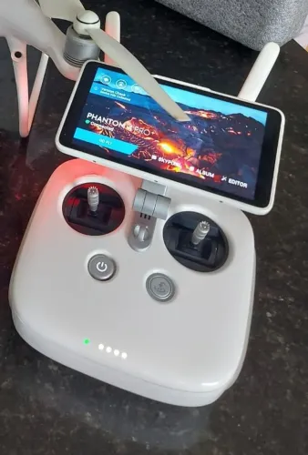 Leia! Controle RC + case + carregador p/ Phantom 4 / 4 Pro - aceito cartão e trocas