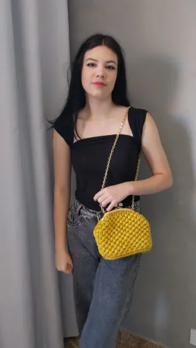 Bolsa dourada magnífica e não são usadas 