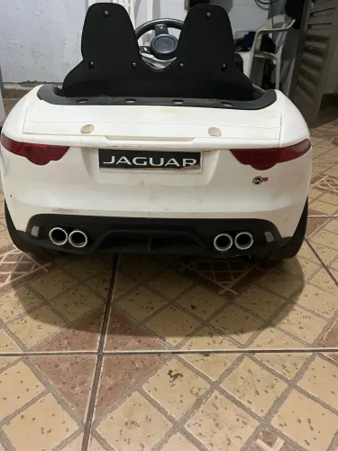 Vendo carrinho elétrico infantil 