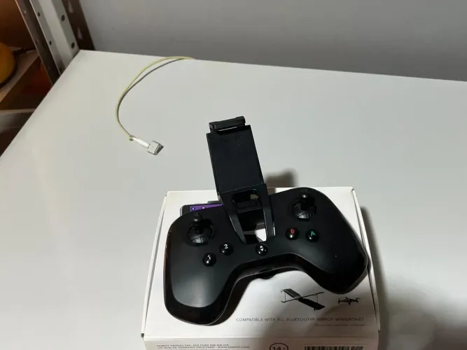 Drone Parrot Swing novo