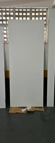 Porta de MDF 92x225cm com 25mm de espessura (somente a folha)