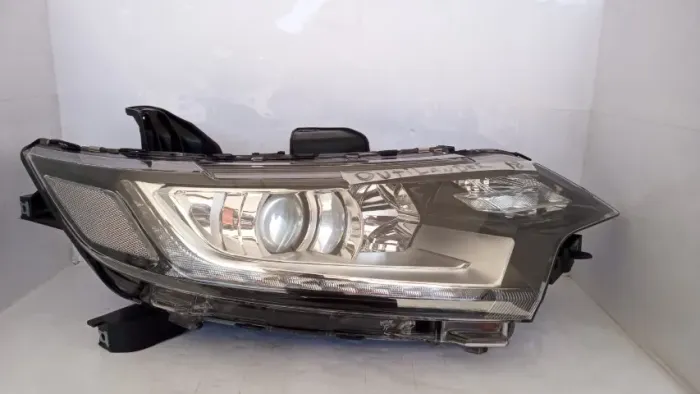 Farol Outlander 17 a 20 Usado Original
