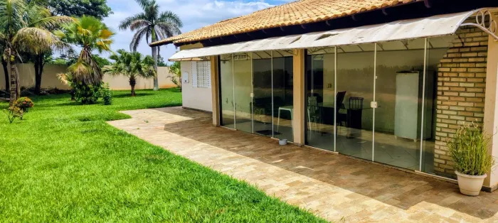 Casa por tempora Lins para 20 pessoas ( valor diária )
