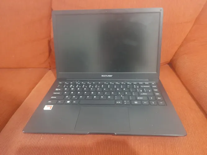 Notebook Multilaser - Ótimo estado!