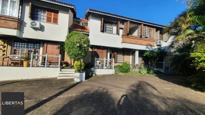 Casa a venda no condomínio Green Hill em Ipanema