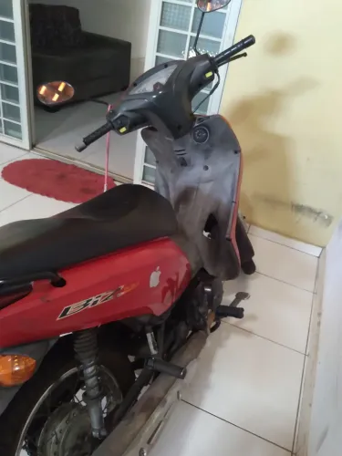 Vende se moto biz 110 anos 2015