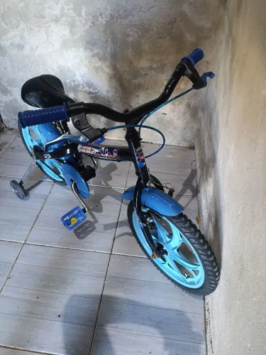 Bicicleta infantil aro 16 de Menino ?