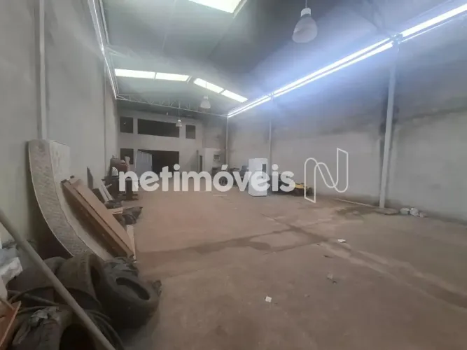 Galpão para locação 360m²; | Estrutura Completa e Pronta para Uso
