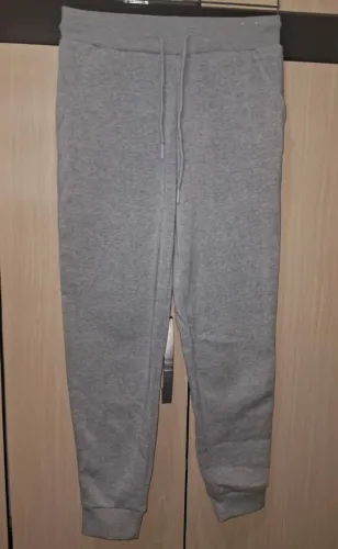Calça de moletom cinza feminina