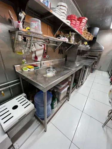 Vendo pizzaria em food Park - aceito proposta !