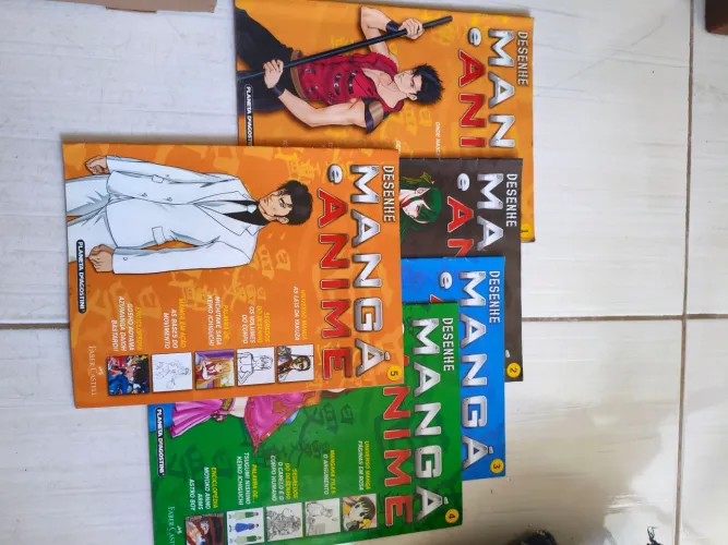 Revista desenhe mangá e anime