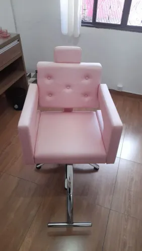 Poltrona para salão de beleza