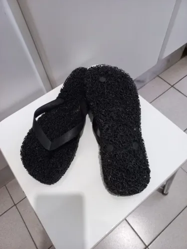 Chinelo Esportivo Inovador - Conforto e Aderência