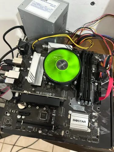 Kit i5 11400f + placa mãe b560 top de linha OPORTUNIDADE