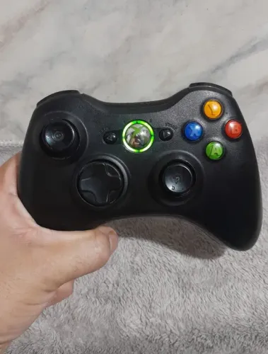 Controle Original Sem Fio Para Xbox 360 - Precisa De Reparo / Envio Pela OLX Pay