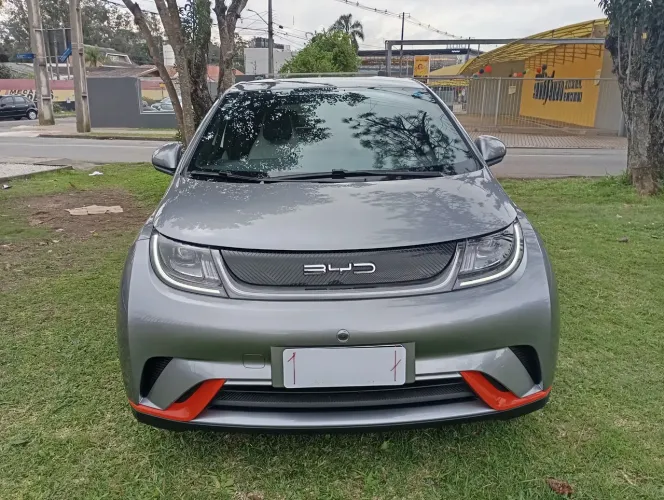 BYD Dolphin EV (Elétrico) 2024