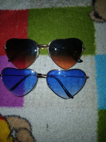 Kit de óculos de coração 32 reais